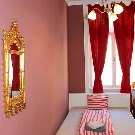 And Jacob Hotel